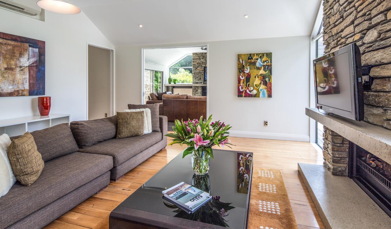 Riverview Retreat Holiday Home By Majordomo Queenstown Zimmer foto